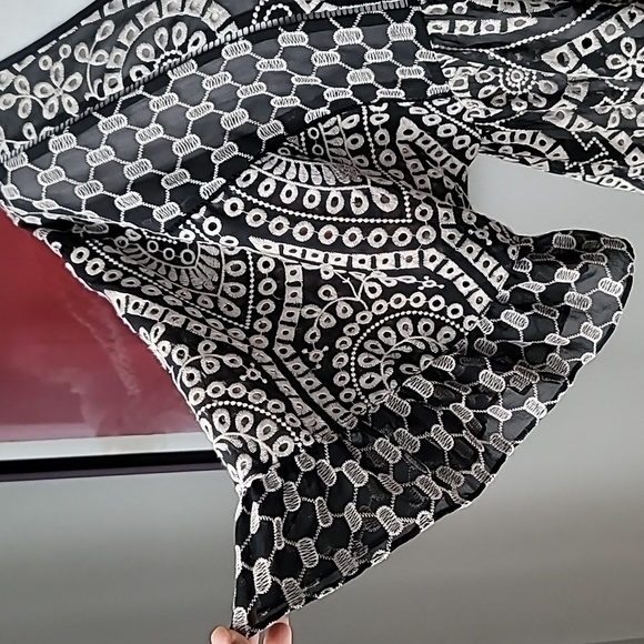 Anthropologie Akemi + Kin Brooke Eyelet Swing Dress Size 2 Color Black/Tan - Picture 7 of 14